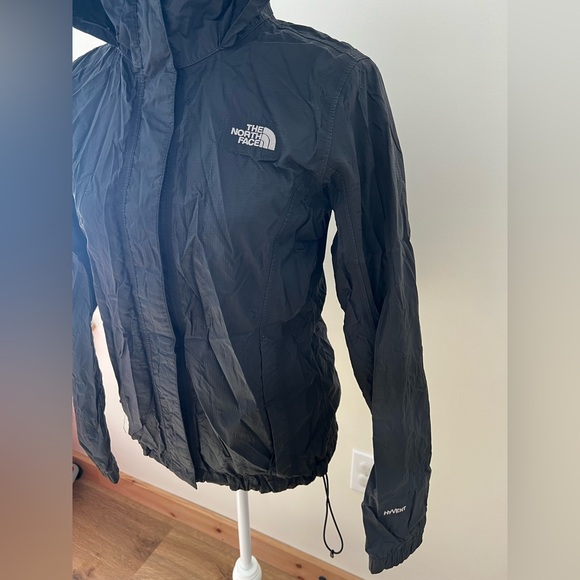 The North Face Hyvent Jacket- Medium - Picture 6 of 15